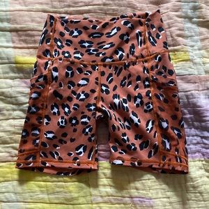 On-The-Go Fabletics PowerHold Biker 6” High Waisted - XXS